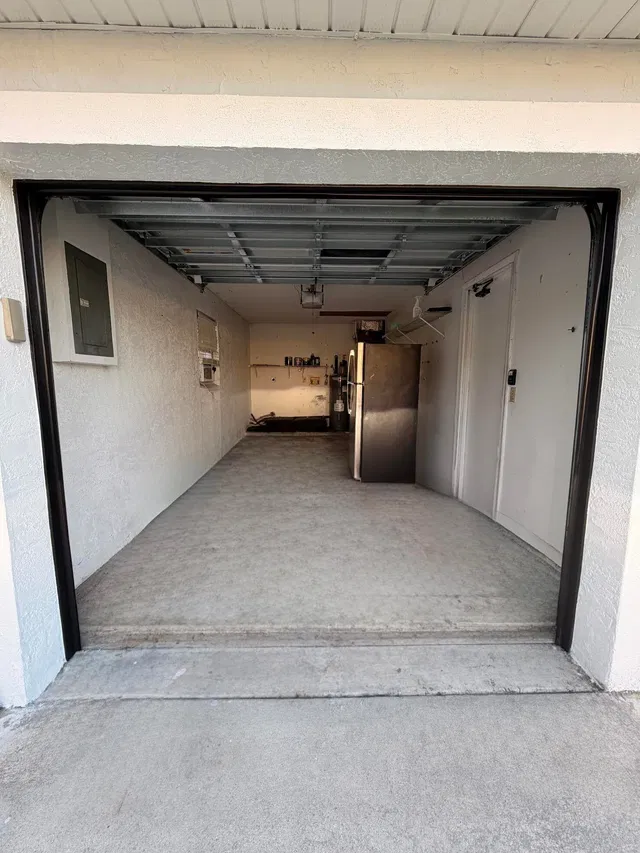 Residence photo 18