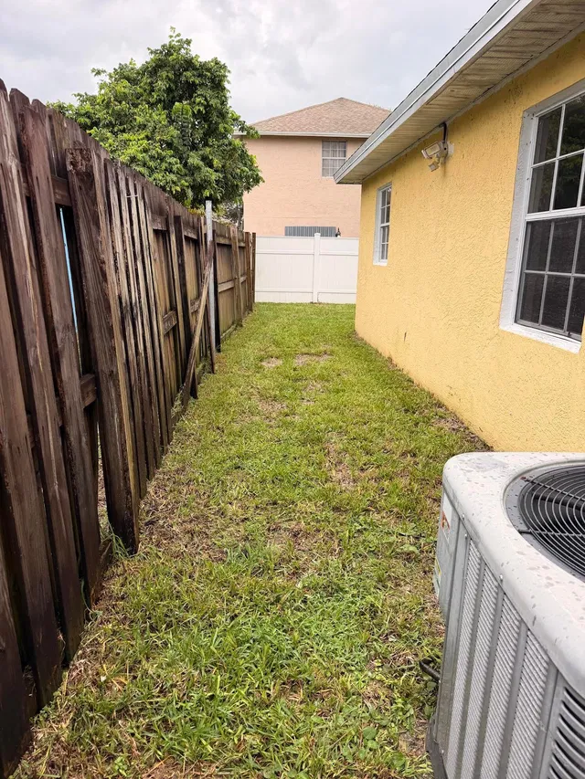 Residence photo 19