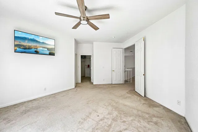 Residence photo 26