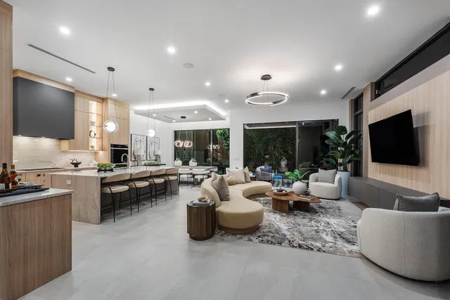 Spanish River Land Residence photo 29