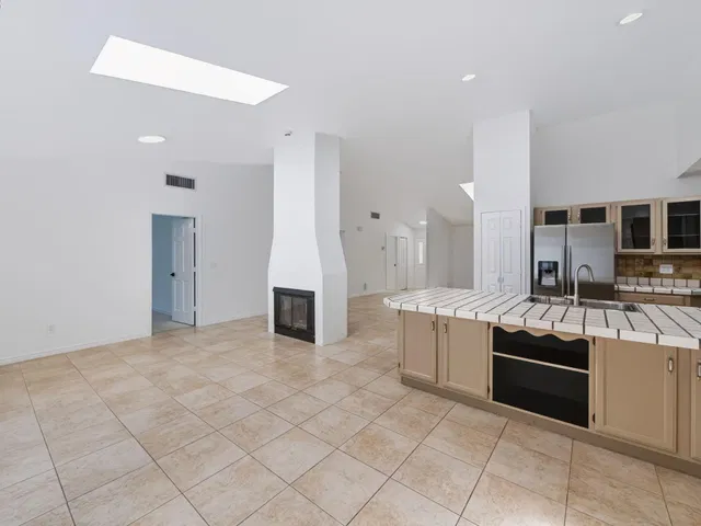 Residence photo 11