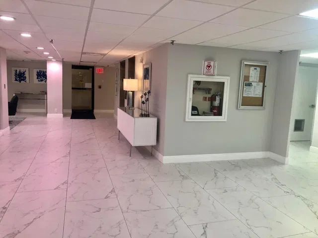 Unit 108 photo 30