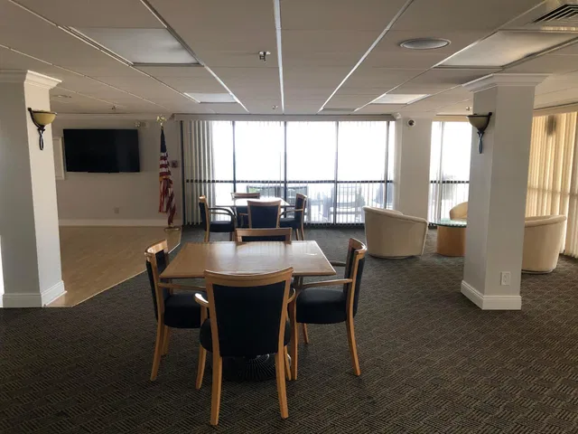 Unit 108 photo 32