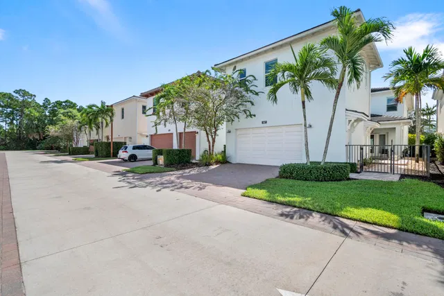 Alton Homes Palm Beach Gardens Residence photo 43