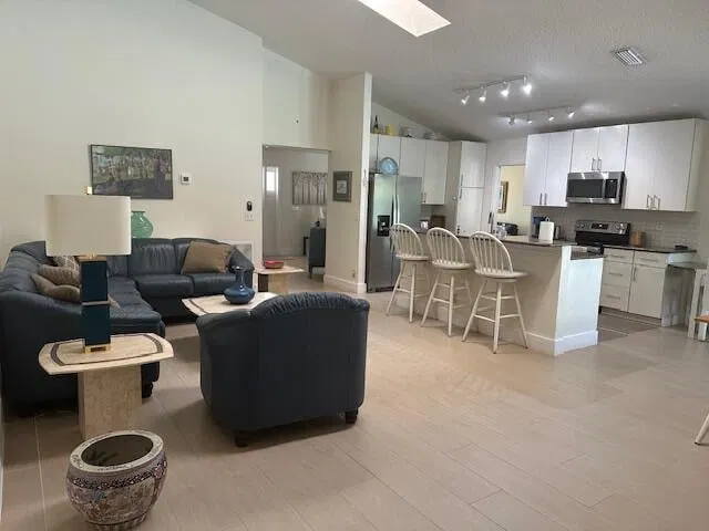Residence photo 9