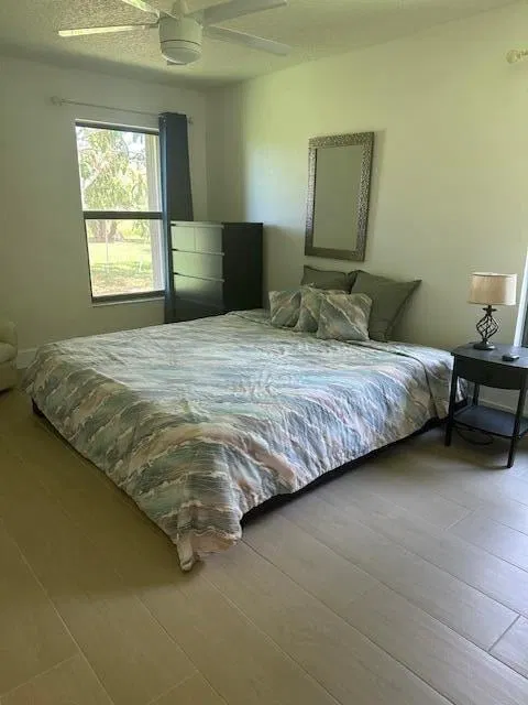 Residence photo 17