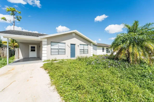 Residence photo 10