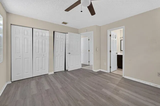 Residence photo 12