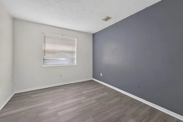 Residence photo 27