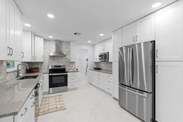 Residence photo 10