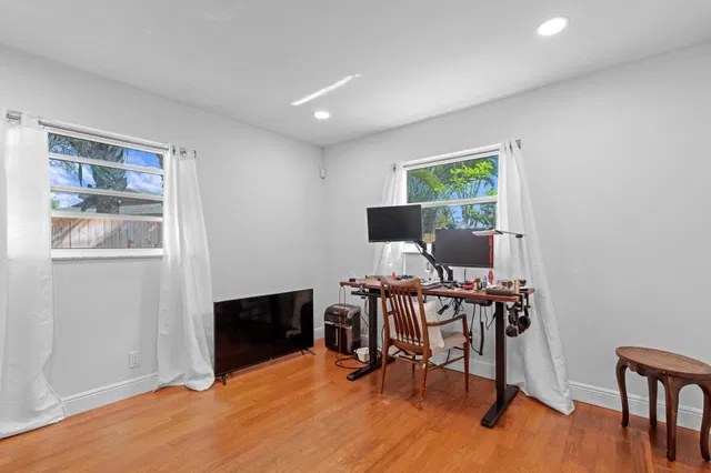 Residence photo 26