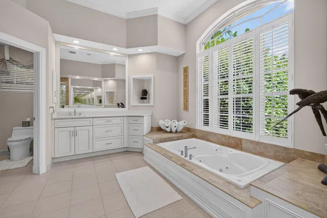 PGA National Palm Beach Gardens Residence photo 21