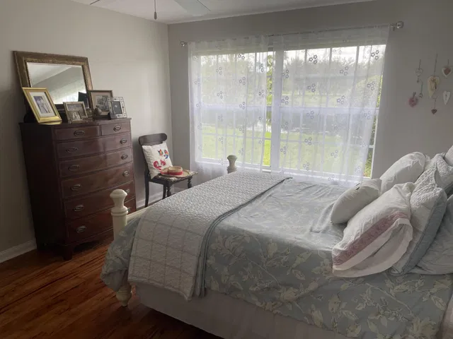 Residence photo 9