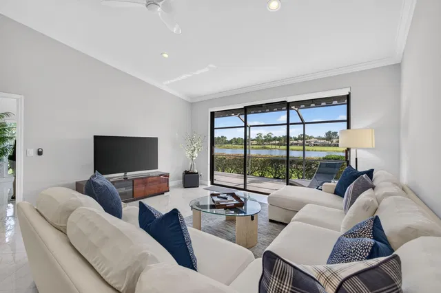 PGA National Palm Beach Gardens Residence photo 17