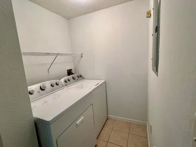 Unit 202 photo 14