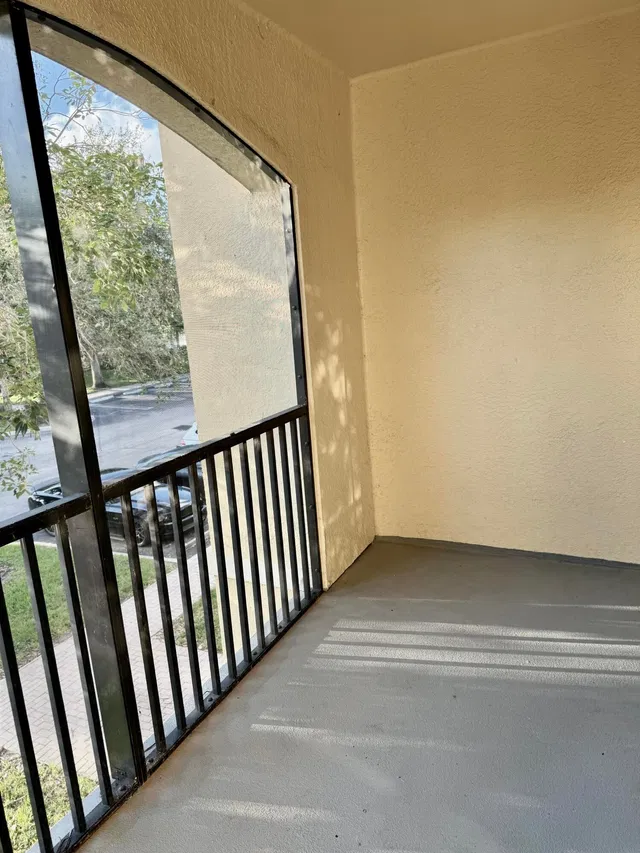Unit 202 photo 15