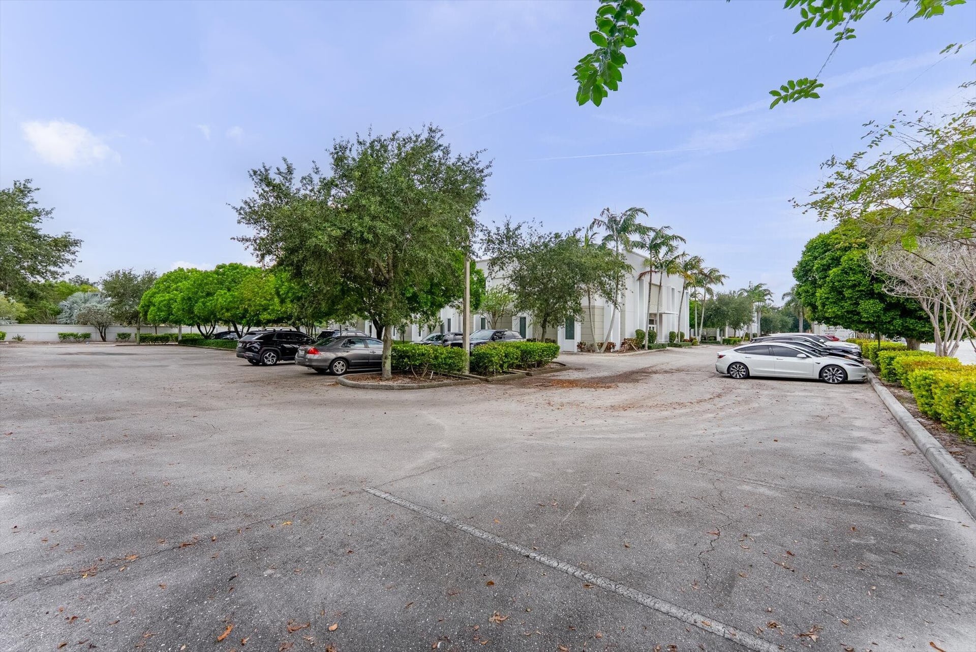 Unit 210 photo 21