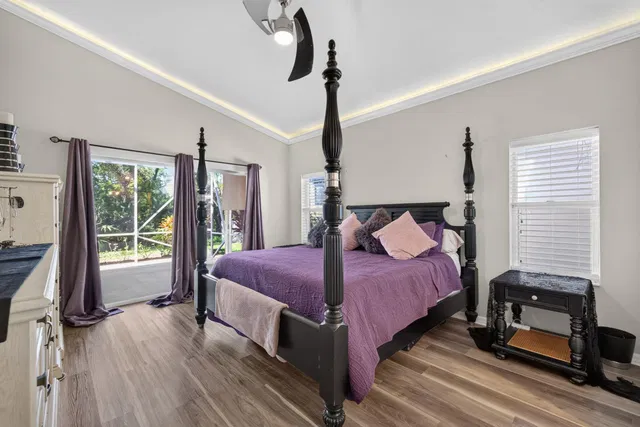 Residence photo 12