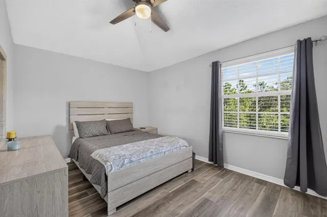 Residence photo 20