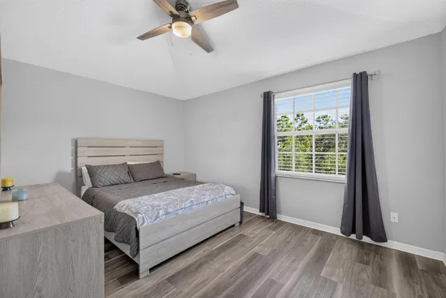 Residence photo 21