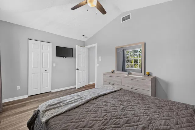 Residence photo 22