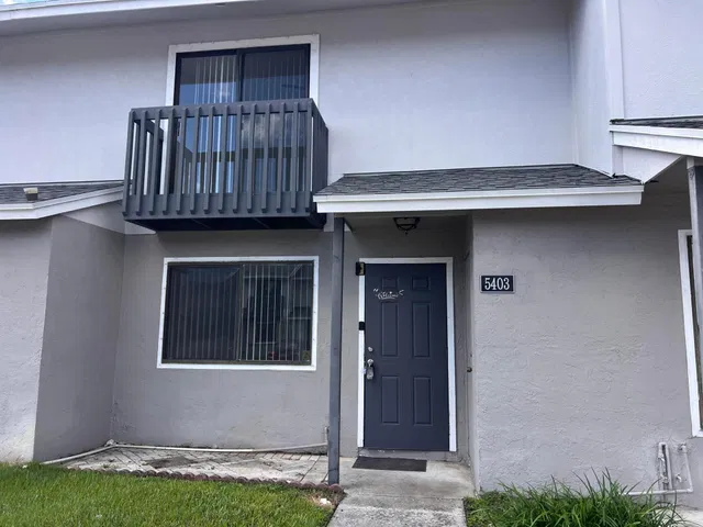 Residence photo 26