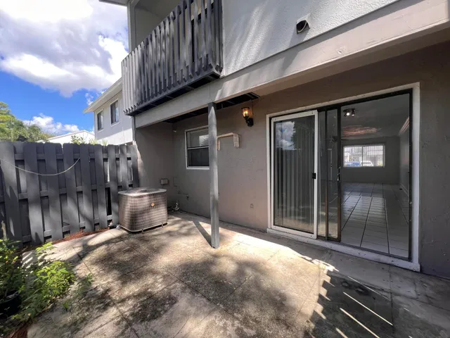 Residence photo 27
