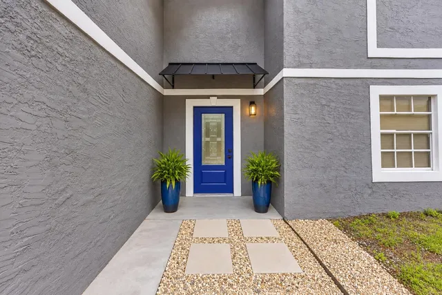  Residence photo 8