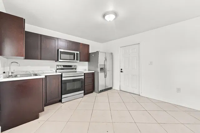  Residence photo 59