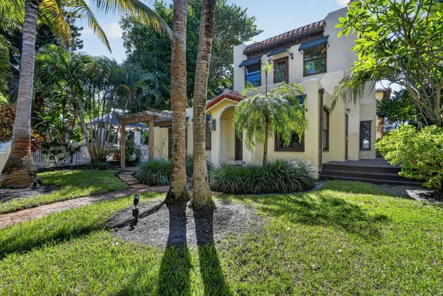 Downtown Delray Beach Unit 1 photo 2