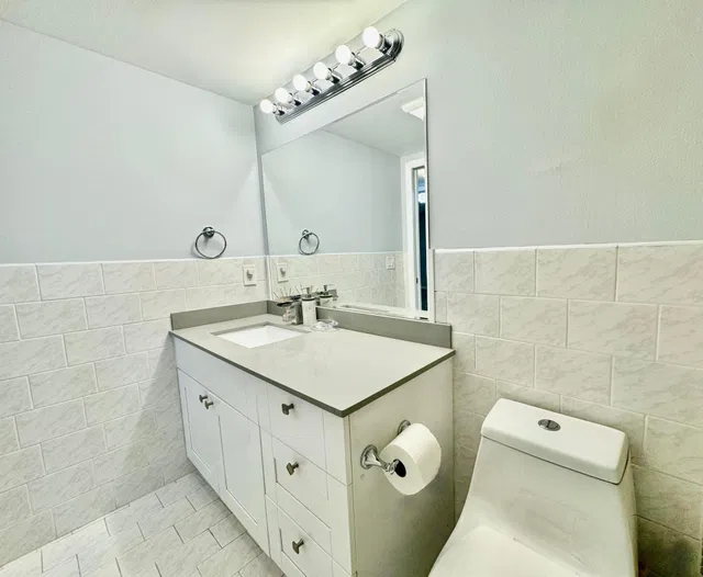 Unit 4031 photo 15