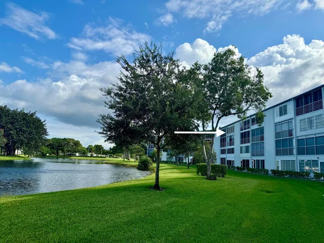 Unit 4031 photo 37