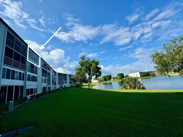 Unit 4031 photo 41