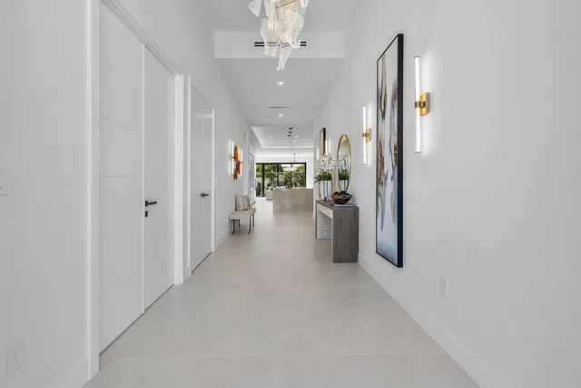  Residence photo 10
