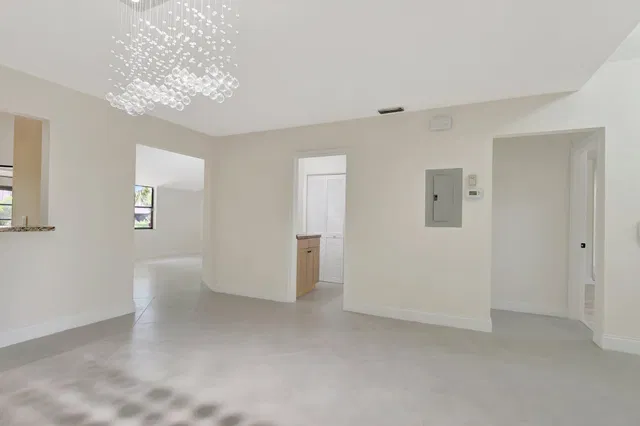 Residence photo 7