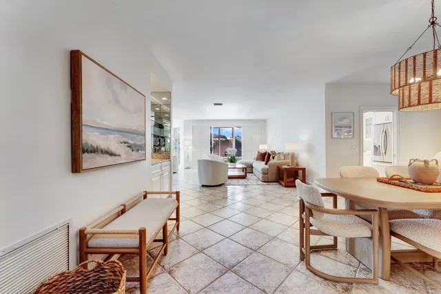Admirals Cove Residence photo 6