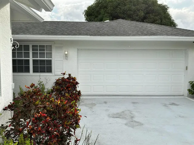 Residence photo 5