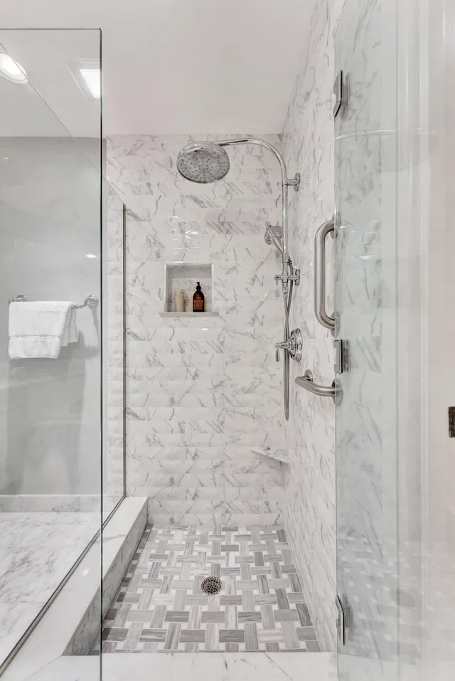 Admirals Cove Residence photo 6