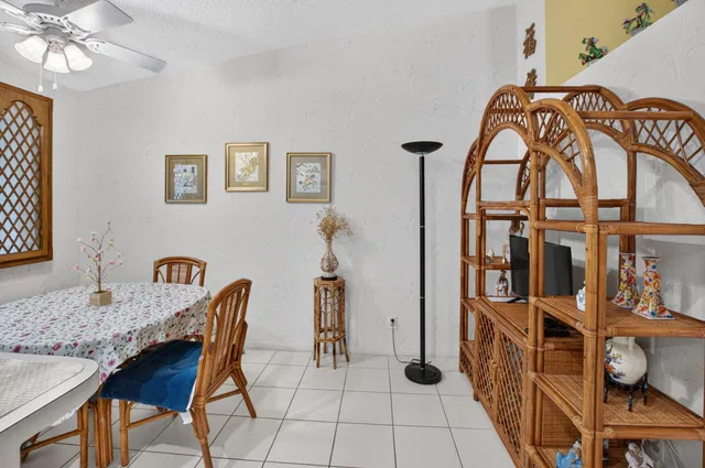  Residence photo 26