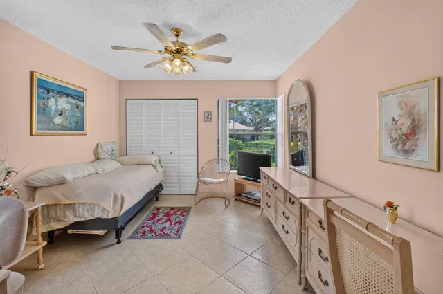  Residence photo 27