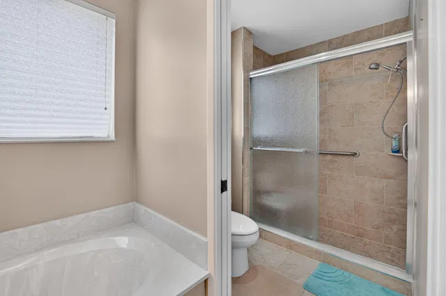  Residence photo 36