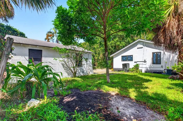 West Palm Beach Residence photo 3