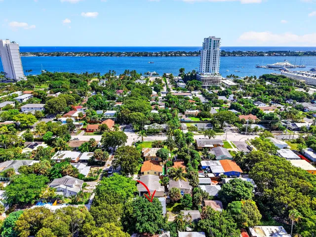 West Palm Beach Residence photo 39