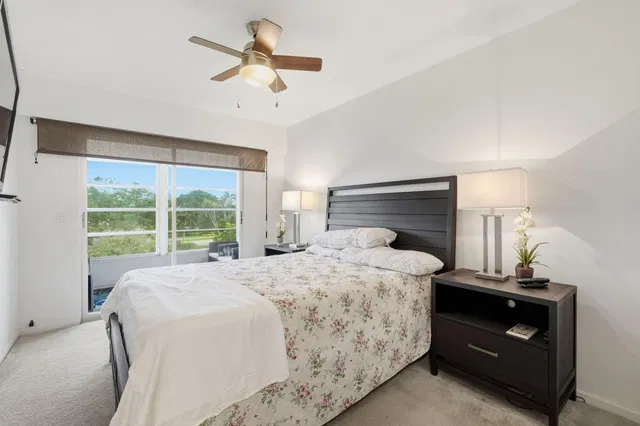 Residence photo 15