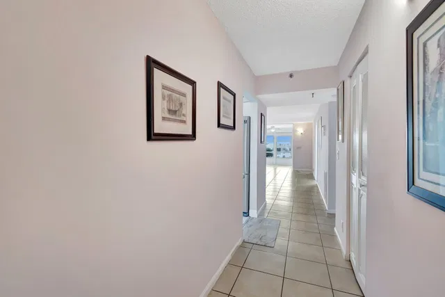  Unit 502 photo 25