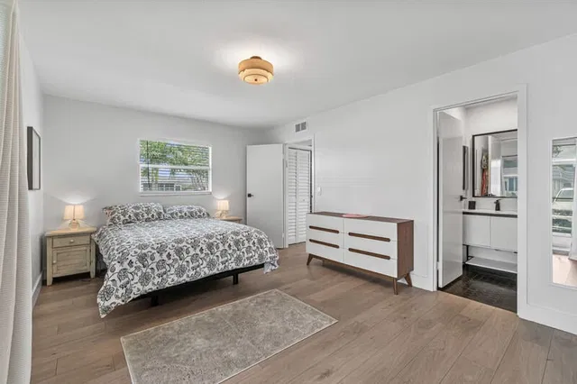 Residence photo 13