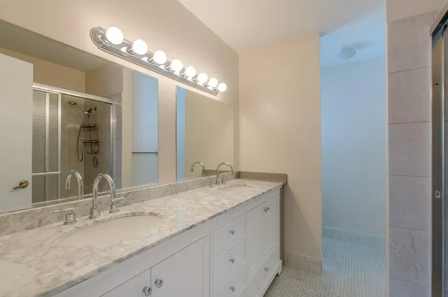 Residence photo 20