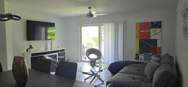  Residence photo 11