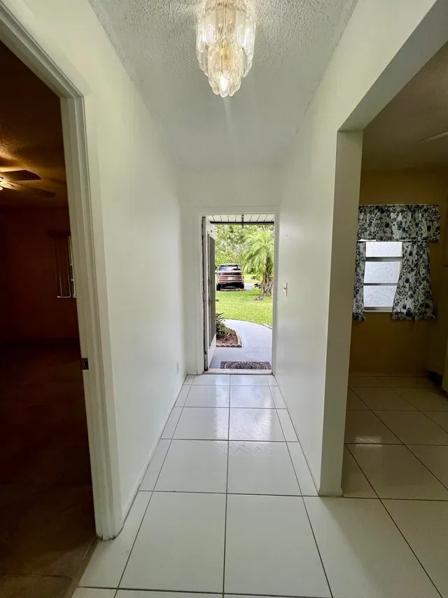 Residence photo 7