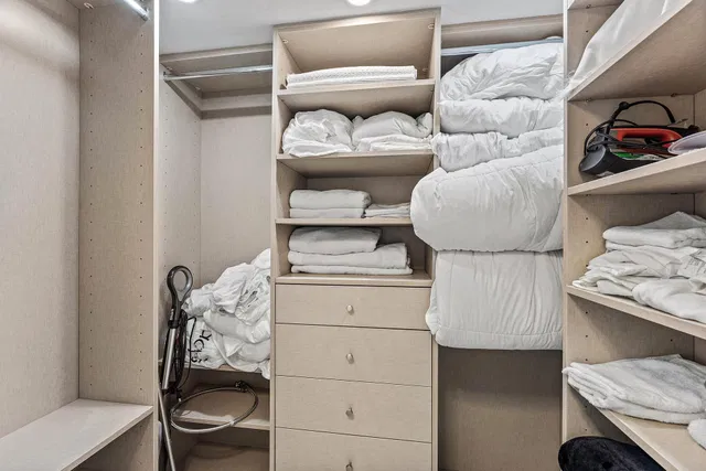 Townsend Place Unit 627 photo 15